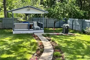 64 Wilmington St, Springfield, MA 01119 - Photo 4