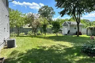 64 Wilmington St, Springfield, MA 01119 - Photo 28