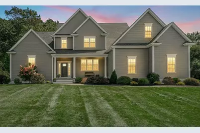 246 Washington St, Franklin, MA 02038 - Photo 2