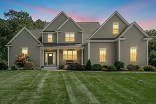 246 Washington St, Franklin, MA 02038 - Photo 2