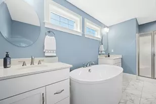 246 Washington St, Franklin, MA 02038 - Photo 16