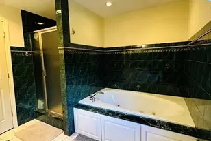 405 West St, Uxbridge, MA 01569 - Photo 24