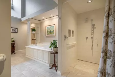 40 Bentwood Dr #40, Sturbridge, MA 01566 - Photo 24