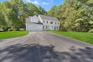 16 Shipley Cir, Westford, MA 01886 - Photo 2