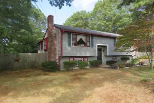 16 Filmore St, Plymouth, MA 02360 - Photo 2