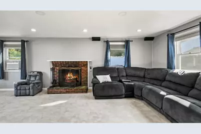 515 Upham Street, Melrose, MA 02176 - Photo 4