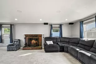 515 Upham St, Melrose, MA 02176 - Photo 4