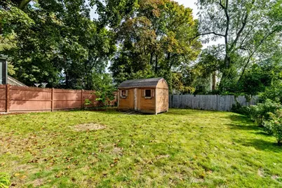 32 Magoun Street #2, Cambridge, MA 02140 - Photo 12