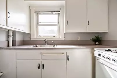 32 Magoun Street #2, Cambridge, MA 02140 - Photo 8