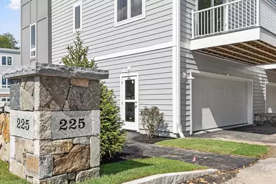 225 Middlesex Turnpike #109, Burlington, MA 01803 - Photo 4