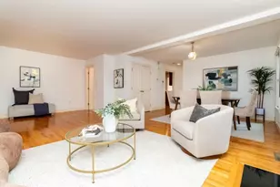 12-20 Richardson St, Newton, MA 02458 - Photo 6