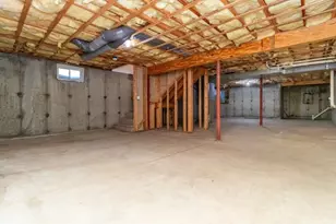 12-20 Richardson St, Newton, MA 02458 - Photo 32