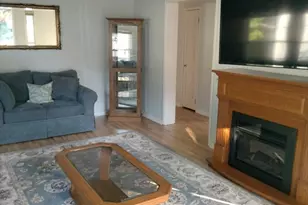 6 Chestnut Cir, Rockland, MA 02370 - Photo 4