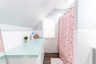 24 Clinton St, Marlborough, MA 01752 - Photo 30