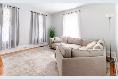 24 Clinton St, Marlborough, MA 01752 - Photo 10