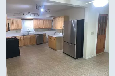 45 Norwood St, Fitchburg, MA 01420 - Photo 12