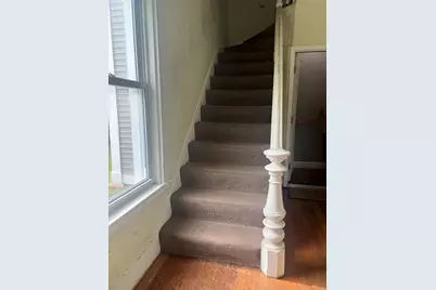 25 Eames St, Framingham, MA 01702 - Photo 2