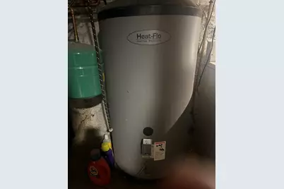 25 Eames St, Framingham, MA 01702 - Photo 28