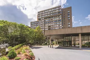 250 Hammond Pond Pkwy, Newton, MA 02467 - Photo 2