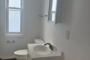 25 Highland St, Revere, MA 02151 - Photo 10