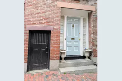 11 West Cedar Street, Boston, MA 02108 - Photo 10