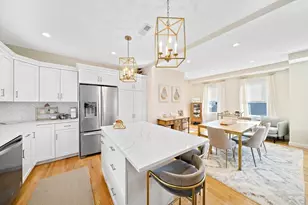 11 Mason St, Everett, MA 02149 - Photo 4