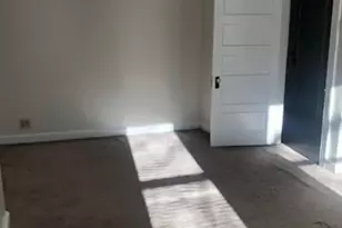 7 Wallingford Rd, Boston, MA 02135 - Photo 14