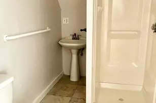 91-93 Newton St, Lawrence, MA 01843 - Photo 16