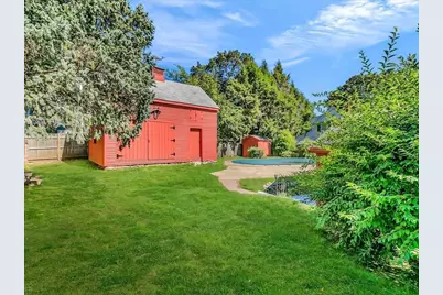 63 Johnson St, Boston, MA 02132 - Photo 8