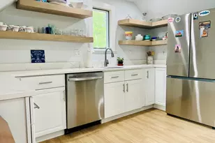 30 Chapel St, Gloucester, MA 01930 - Photo 20