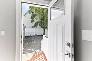 4 Remick Terrace, Newton, MA 02458 - Photo 14