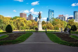 40 Commonwealth Ave, Boston, MA 02116 - Photo 16