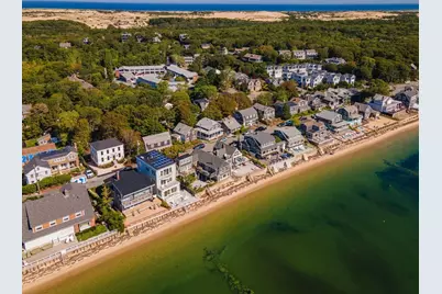 624 Commercial Street, Provincetown, MA 02657 - Photo 34