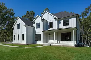 788 Main St, Hudson, MA 01749 - Photo 1