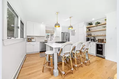 21 Hersey St, Hingham, MA 02043 - Photo 10