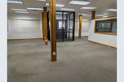 131 Millbury St, Worcester, MA 01610 - Photo 4