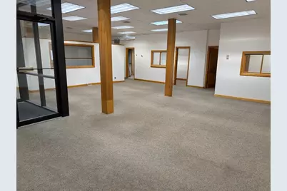 131 Millbury St, Worcester, MA 01610 - Photo 8