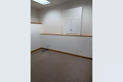 131 Millbury St, Worcester, MA 01610 - Photo 10