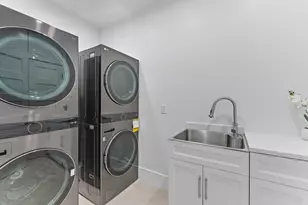 22 Lincoln Rd, Lincoln, MA 01773 - Photo 30