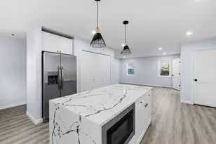 81 Hunter, Fall River, MA 02721 - Photo 4