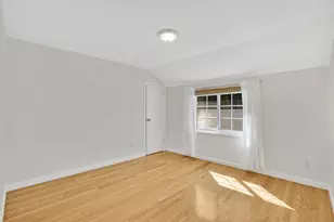 138 Abbott St, Springfield, MA 01118 - Photo 30