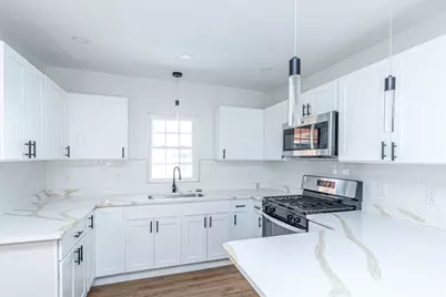 206 Highland Ave, Fitchburg, MA 01420 - Photo 22