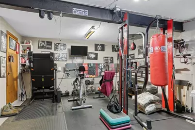 8 Ryan Pl, Swampscott, MA 01907 - Photo 28