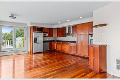 647 East 3rd #2, Boston, MA 02127 - Photo 4