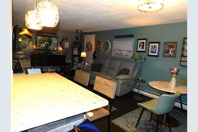 16 Glen Devin St #16, Amesbury, MA 01913 - Photo 6