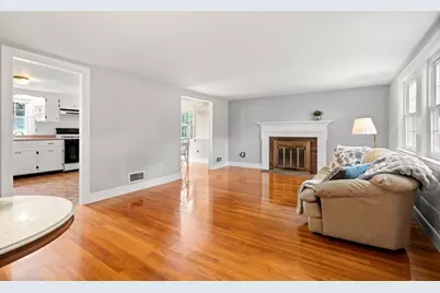 100 Village St., Marblehead, MA 01945 - Photo 4