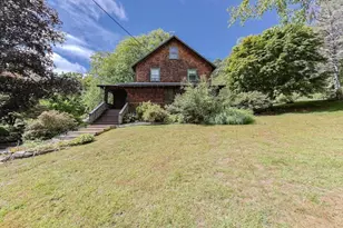 58 Pine Hill Rd, Southborough, MA 01772 - Photo 4