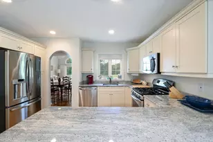 16 Amberwood Ct, Bourne, MA 02532 - Photo 20