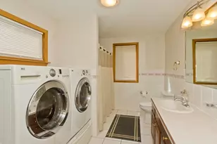 65 Verdugo St, West Springfield, MA 01089 - Photo 14