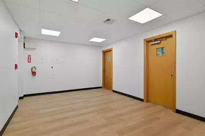 52 East St, Ludlow, MA 01056 - Photo 14